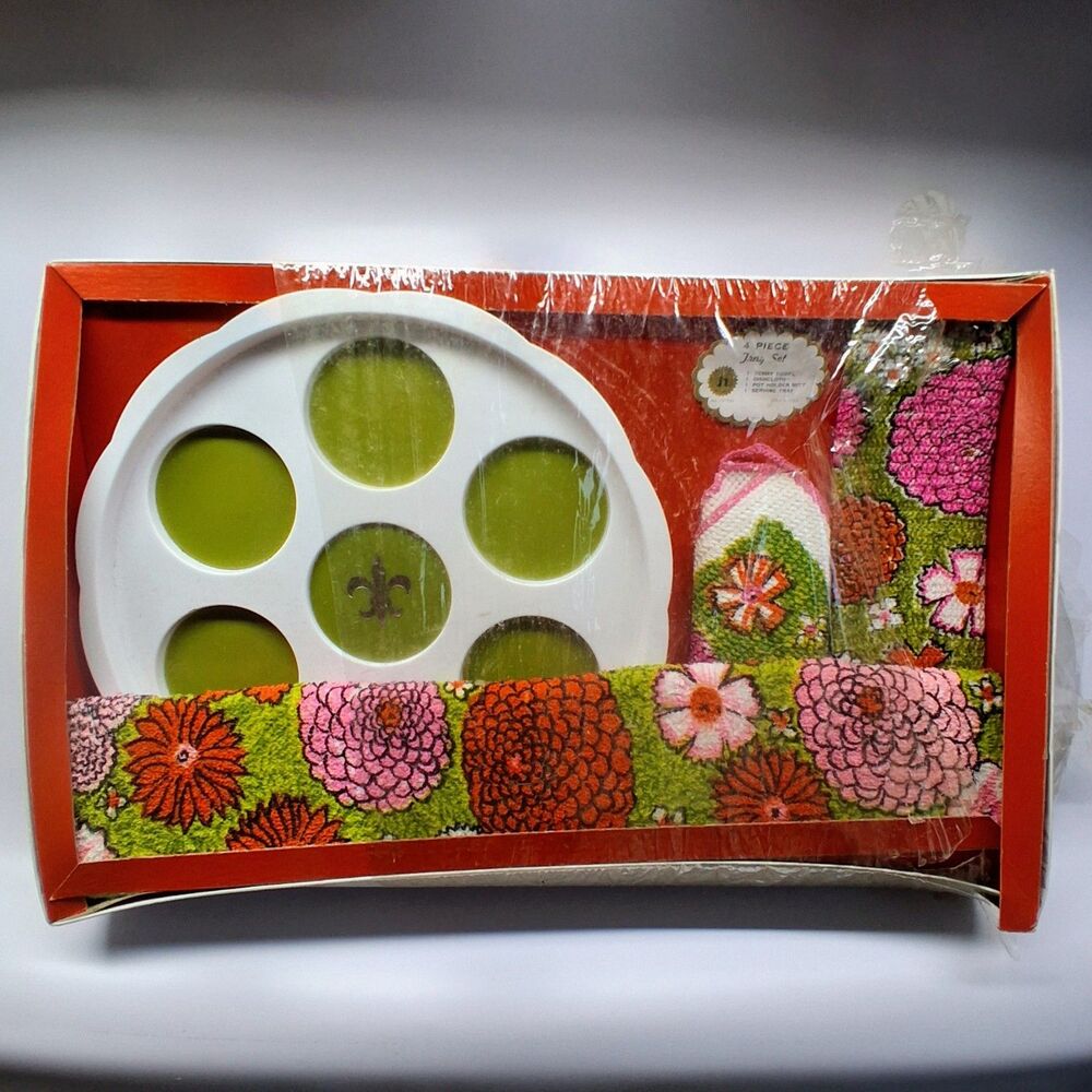 Vintage 70s Hardy Jiffy Set 4pc Kitchen Tray Set Avocado Green Flower Power